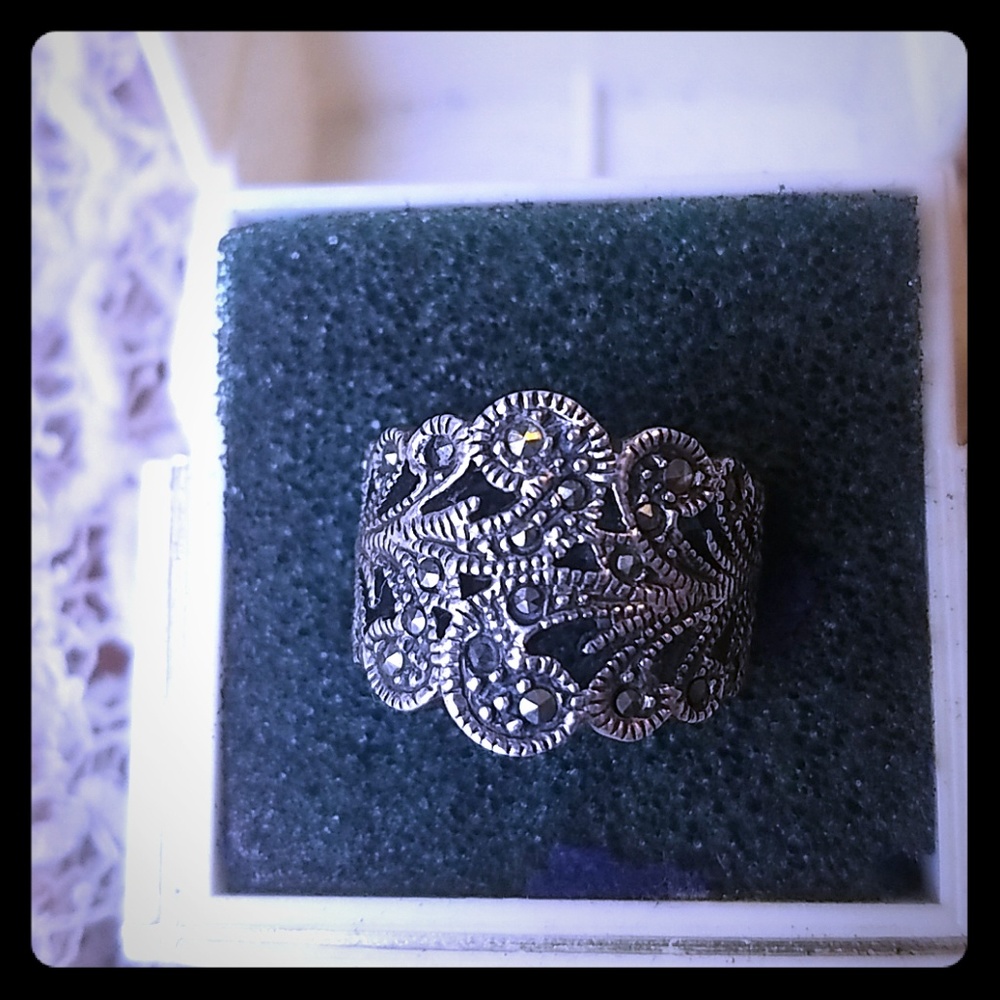 Marcasite sterling silver ring